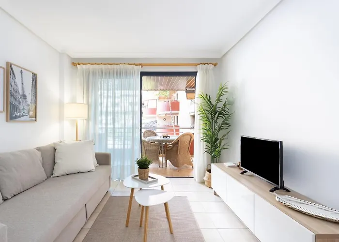 Balcon De Gigantes With Pool View