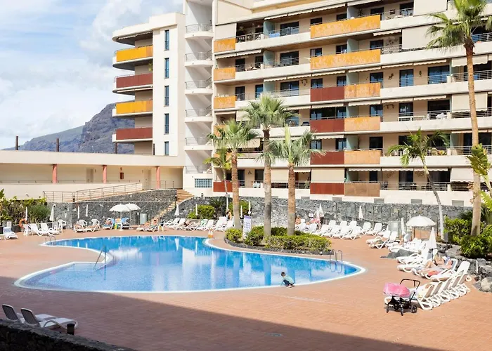 Balcon De Gigantes With Pool View 푸에르토 데 산티아고