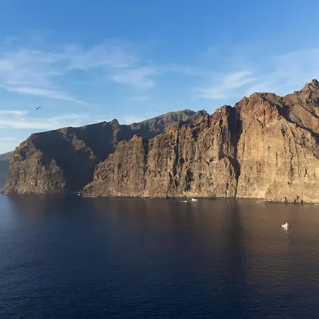 Apartment Balcon De Gigantes With Pool View Puerto de Santiago (Tenerife)